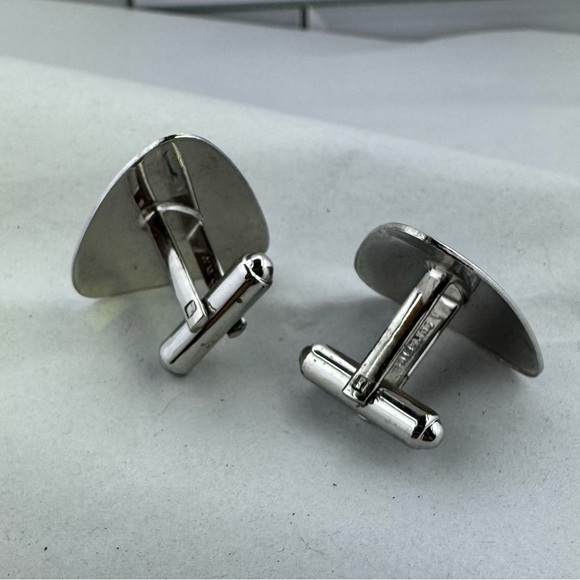 Sterling cufflinks triangle shape w/etching. Can you say Mad Men? - Picture 5 of 5